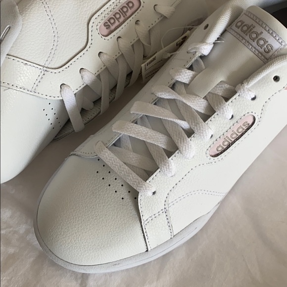 NWT adidas roguera white shoes - Picture 5 of 9